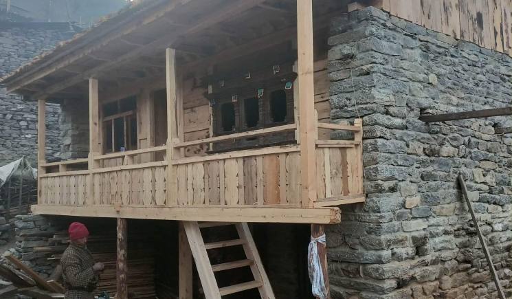 Rebuilding the Traditional house  