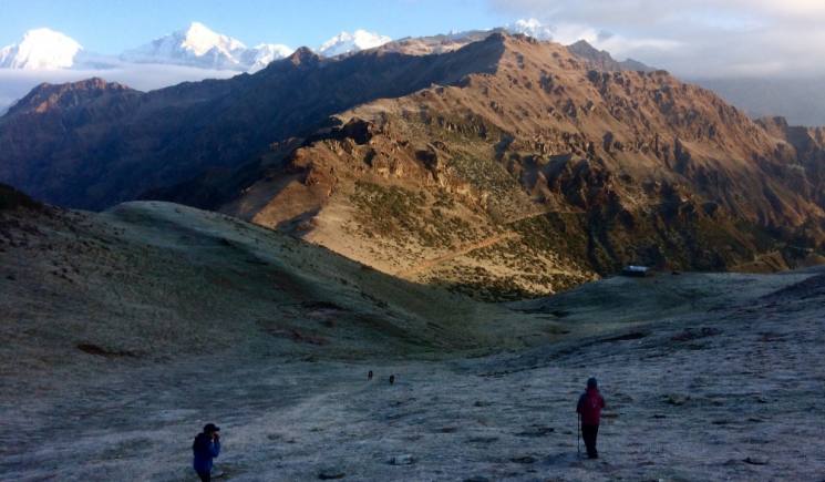 Ruby Valley Trek view from Pangsa see Ganesh Himal 